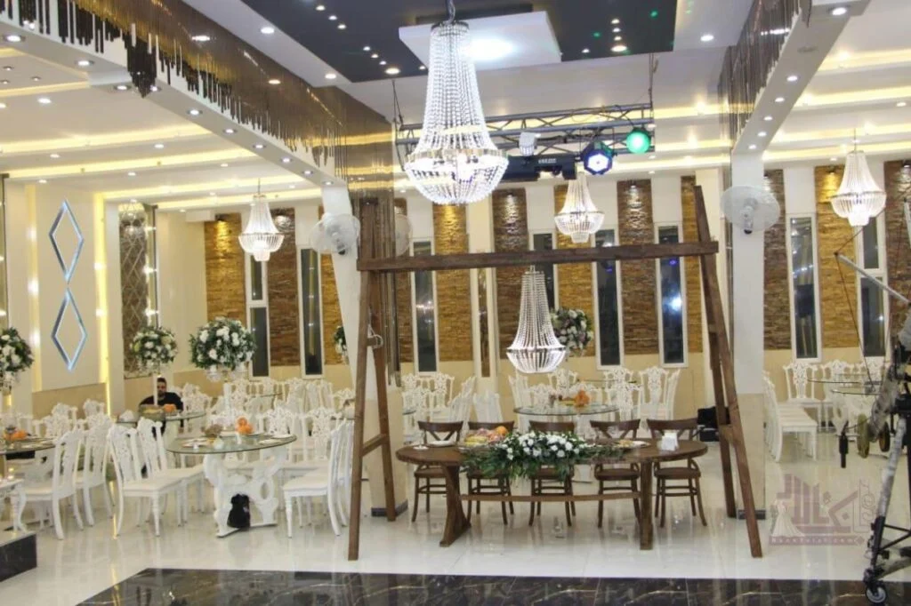 باغ تالار عمارت خورشید کرج